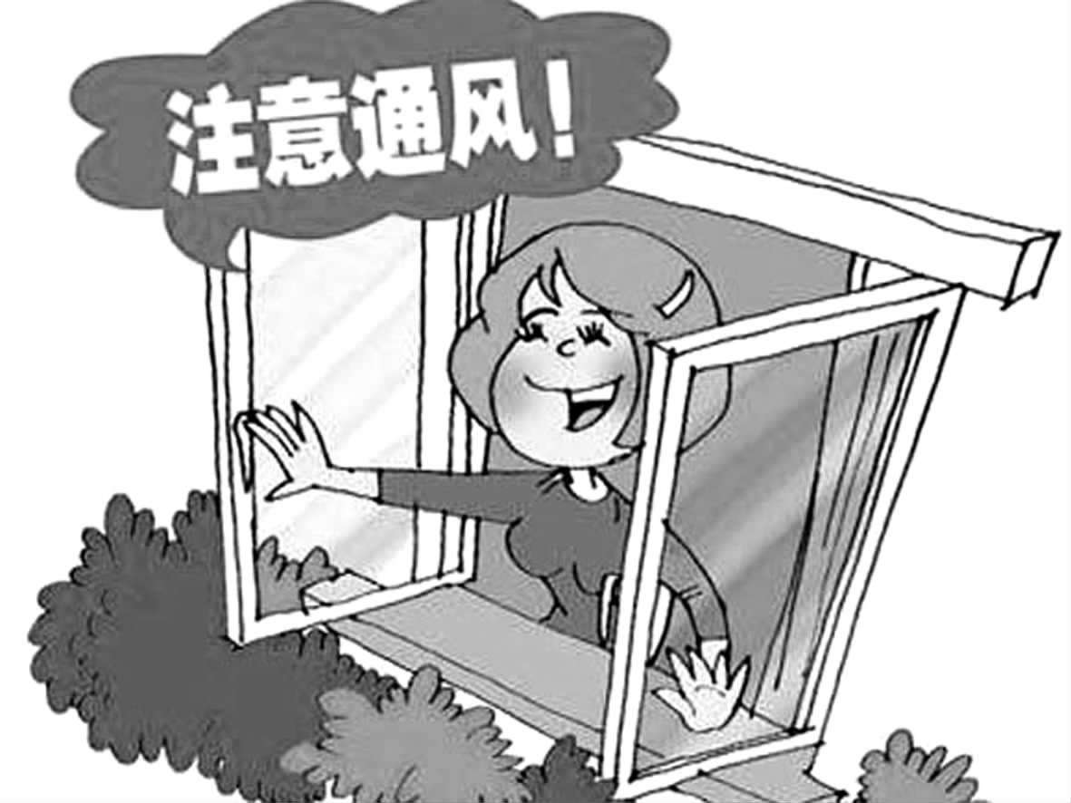 隨著人們對生活環(huán)境的要求越來越高，裝飾越來越復(fù)雜，室內(nèi)裝修污染已成為人們關(guān)注的焦點。近幾年來，由于裝修污染而引發(fā)各類疾病的案例屢見不鮮。  雖然醫(yī)學(xué)界沒有對裝修污染與疾病之間畫上明確的等號，但很多專家表示，疾病的成因也許包含多方面因素，然而裝修污染是誘發(fā)各種疾病的禍?zhǔn)?，所以大家一致在關(guān)注新房裝修除甲醛這個話題，那么在了解新房裝修除甲醛之前我們首先應(yīng)該了解一下室內(nèi)污染物甲醛是如何釋放的？   通常來說室內(nèi)污染物甲醛是以三種形式存在的：   游離懸浮狀態(tài)        這種狀態(tài)通過累積的方法，當(dāng)達(dá)到一定的濃度，就會對我們的身體構(gòu)成危害，但是只要開窗通風(fēng)，在空氣對流的情況下，很快就會吹出室內(nèi)。   吸附狀態(tài)       甲醛通過污染源的釋放被墻面、家具、布藝沙發(fā)、窗簾等室內(nèi)物品所吸附而滯留于室內(nèi)，這種吸附狀態(tài)經(jīng)過積累到一定的程度，就會向外釋放，我們通過呼吸進(jìn)入身體內(nèi)。簡單的通風(fēng)是無法排出室外的。        甲醛在這種狀態(tài)下，最不易被察覺，因為在甲醛的吸附狀態(tài)下，會滯留在室內(nèi)的各處，即便是用空氣凈化器或吸附材料礦晶、活性炭也無法排除它。  結(jié)合狀態(tài)        甲醛以脲醛樹脂膠的形式存在于人造板內(nèi)，反應(yīng)充分時甲醛與尿素的化學(xué)分子鏈?zhǔn)蔷o密的結(jié)合在一起的，但是在室內(nèi)，隨著溫度的升高，濕度的加大或遇有酸性的氣體時（因脲醛樹脂膠是在酸性條件下生成的）部分已固化的樹脂膠在此條件下發(fā)生水解反應(yīng)而斷裂，順著板材的毛細(xì)通道而向室內(nèi)釋放甲醛。這一過程將視環(huán)境的變化，長達(dá)3-15年不等。吸附狀態(tài)和結(jié)合狀態(tài)的甲醛只能靠專業(yè)治理公司進(jìn)行甲醛的檢測和除甲醛。