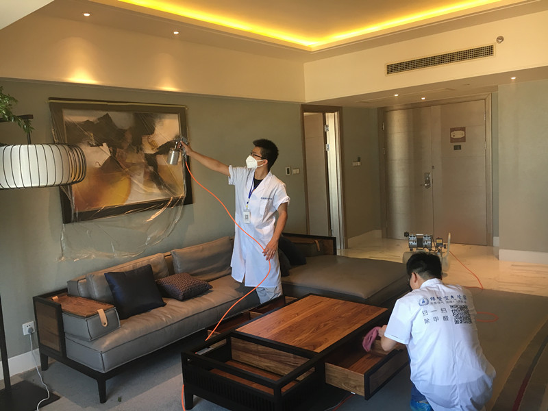 未經過甲醛治理的新車居然導致流產 未經過甲醛治理的新車居然導致流產