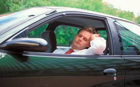 暈車的原因是什么？也許是需要甲醛治理了