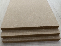 地板甲醛事件頻頻出現(xiàn)，裝修后除甲醛成為業(yè)主第一件會(huì)做的事情