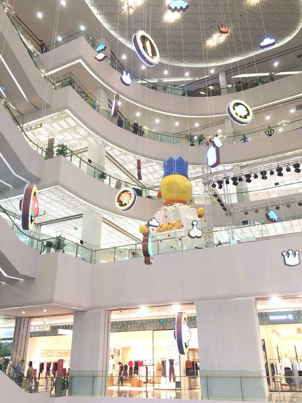 老太商場內死亡因甲醛超標？法院判商場擔責15%